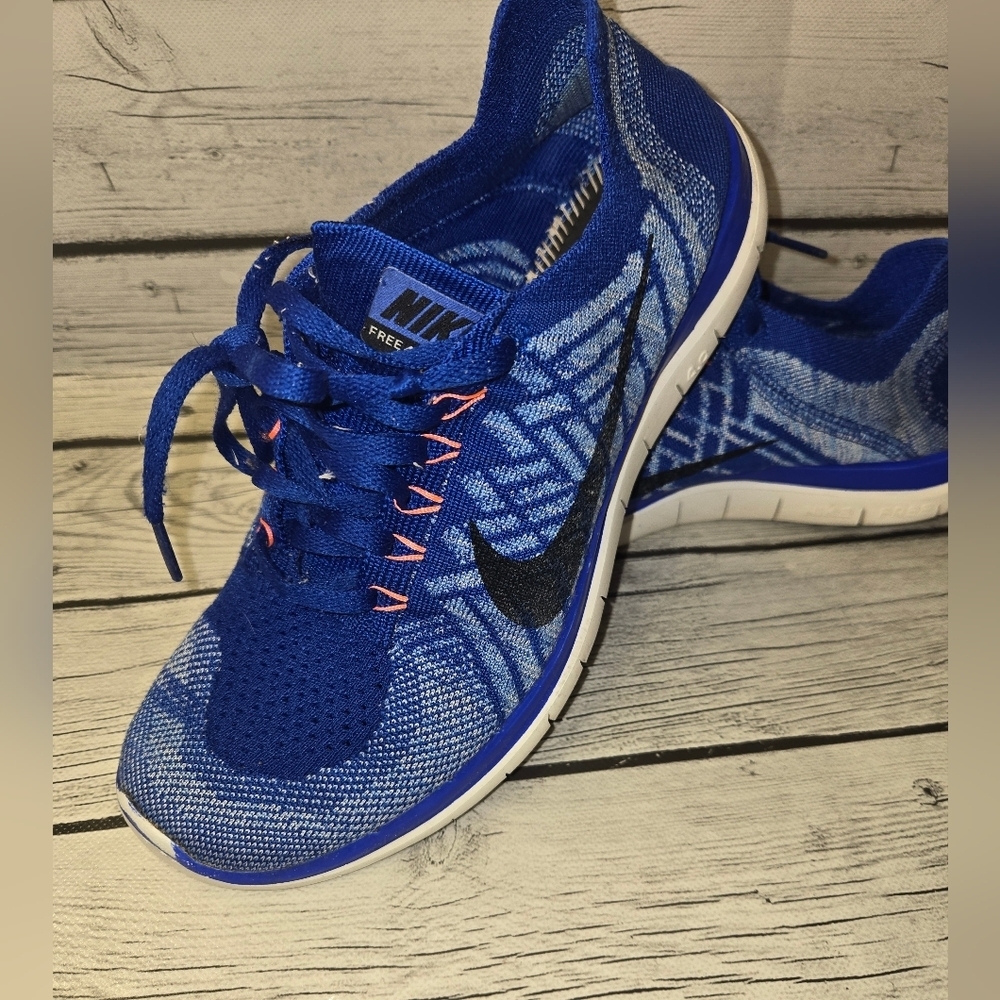 Nike Free 4.0 Flyknit Women's Size 8.5 Running Shoes Racer Blue